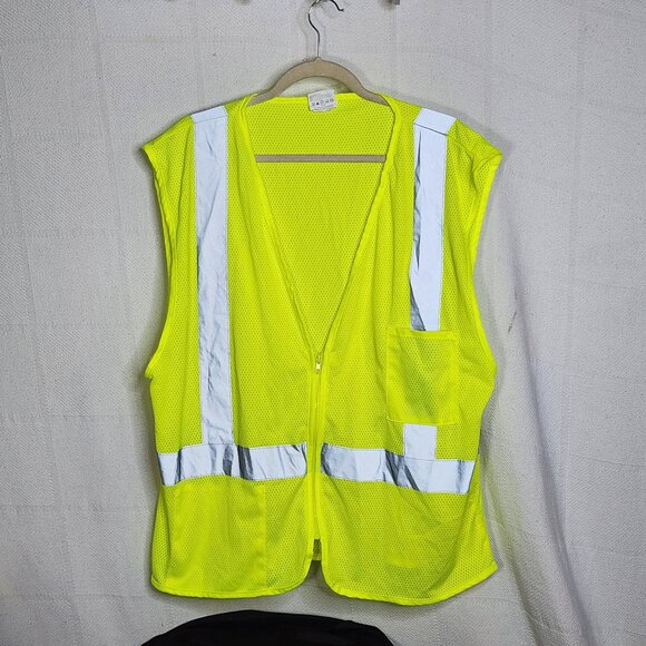 HDX Hi Visibility Neon Green Mesh Type R Class 2 Poly Zip Front Safety Vest OSFM - Picture 1 of 16